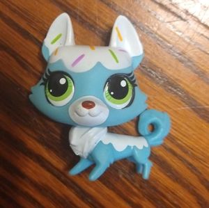 Littlest Pet Shop Husky - Blue with Sprinkles
